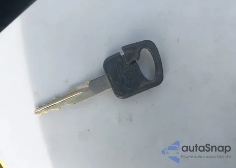 2002 Ford F-250 Lariat/Xl/Xlt из США, поврежденный, VIN 1FTNW21F02EA78707